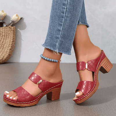 ARAH | CHIC ORTHOPEDIC SANDALS
