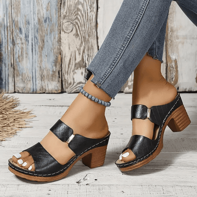 ARAH | CHIC ORTHOPEDIC SANDALS