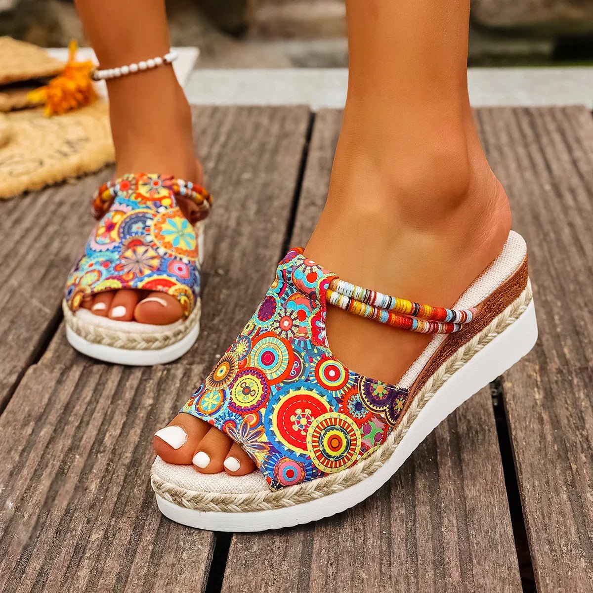 ARLENE | COLORFUL WEDGE SANDALS