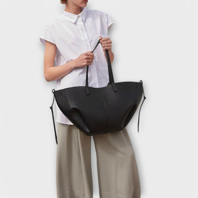 AURA - Modern Tote Bag