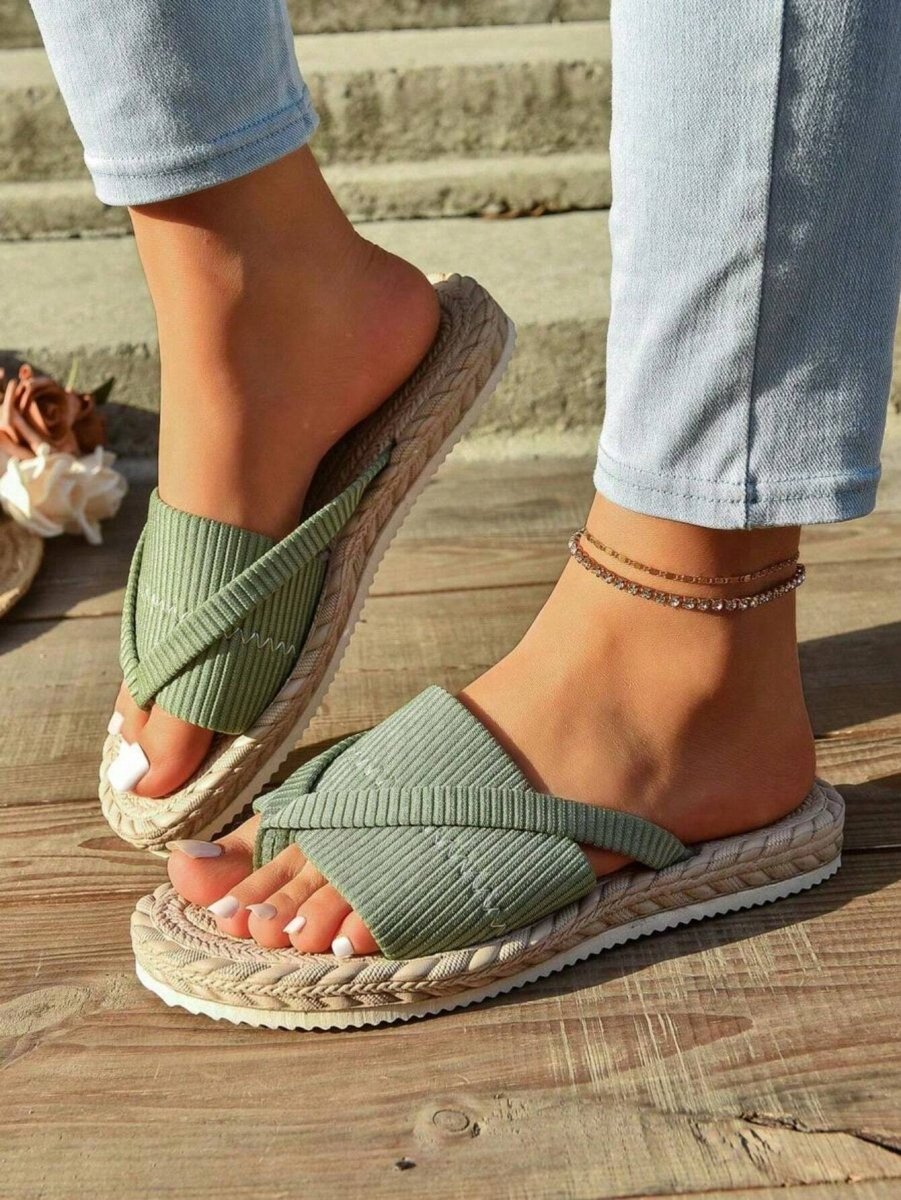 CAMILLA | COMFORTABLE CRISS - CROSS FLAT SANDALS