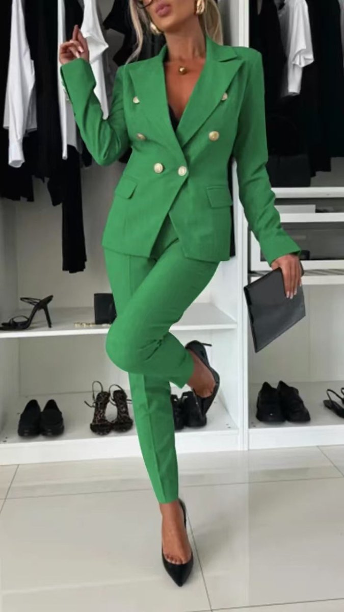 Iconic Slim Elegance Suit