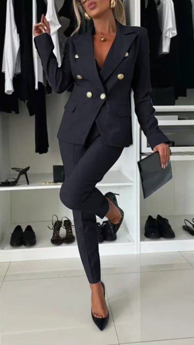 Iconic Slim Elegance Suit