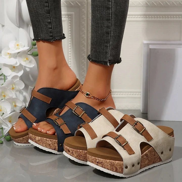 LARA | ORTHOPEDIC WEDGE - HEELED SANDALS