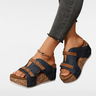 LARA | ORTHOPEDIC WEDGE - HEELED SANDALS