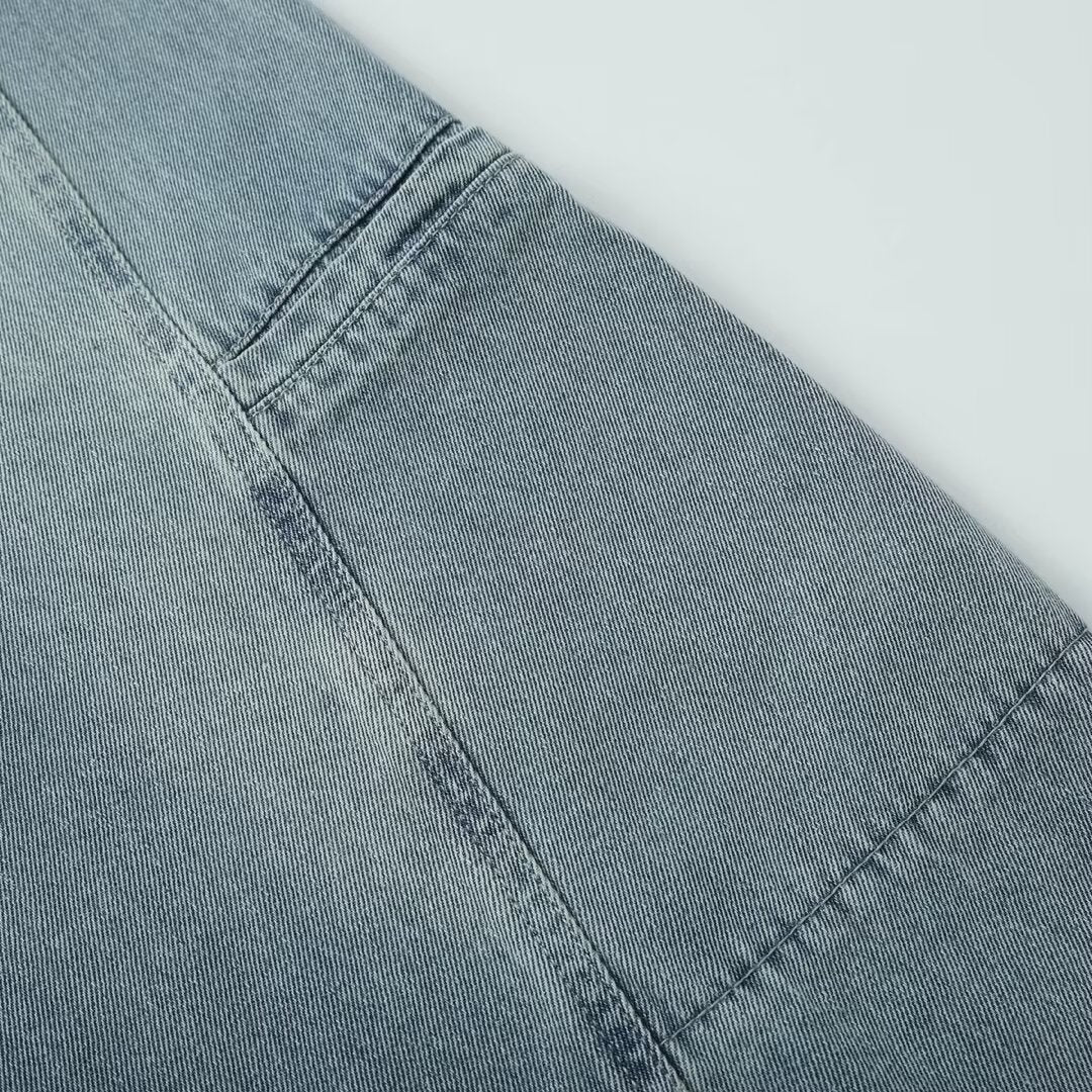 Léo™ | Mid - rise jeans, elegant wide cut