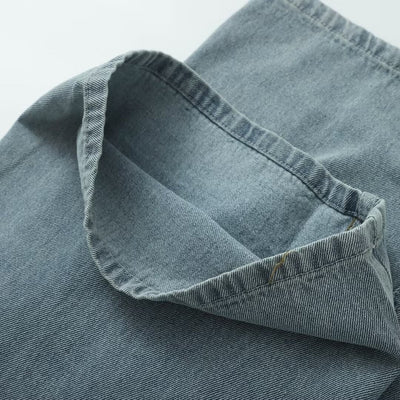 Léo™ | Mid - rise jeans, elegant wide cut