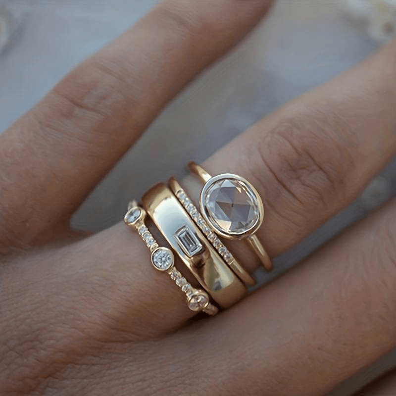 LILIANA | TIMELESS GOLD RING SET
