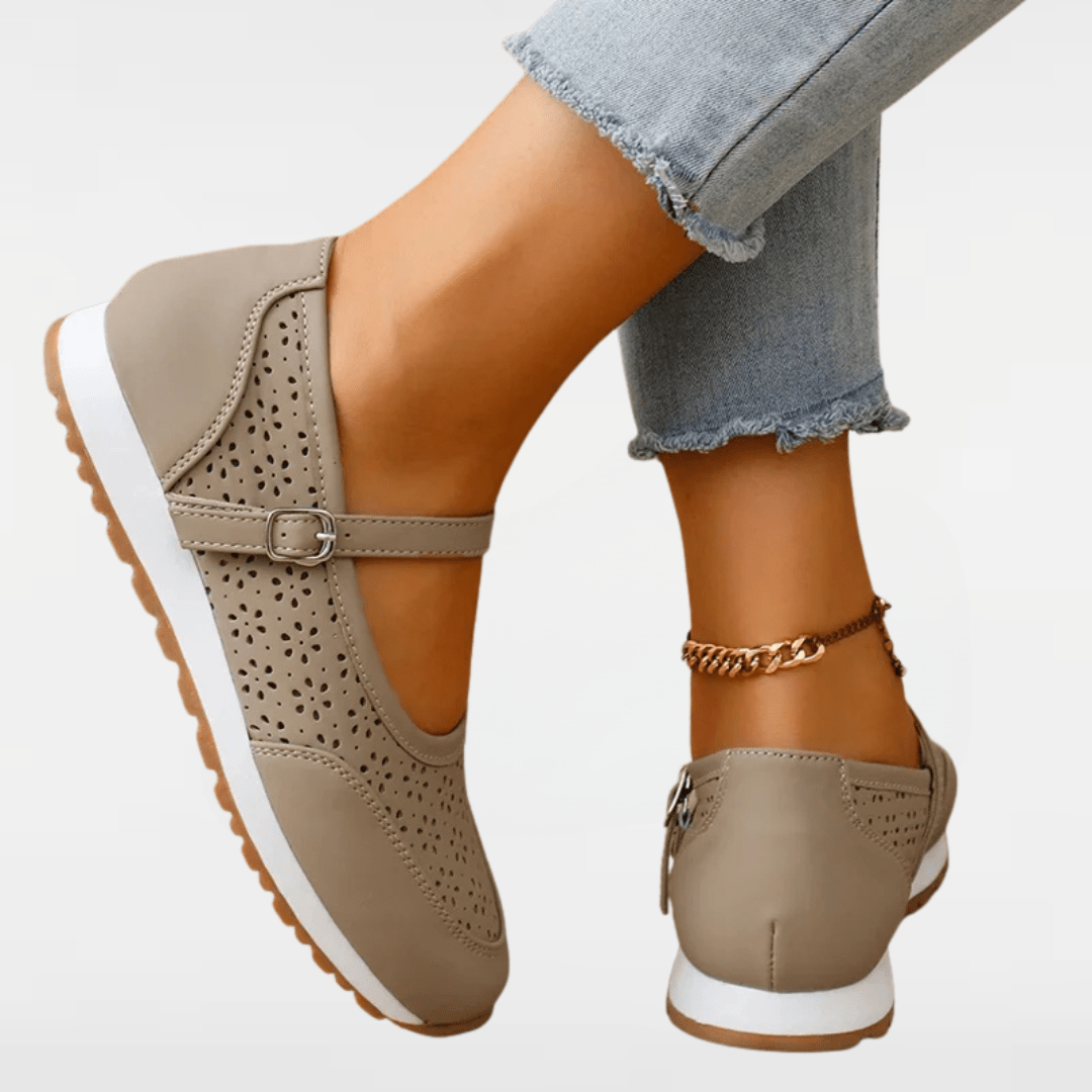 Linara | Women’s shoes with soft rubber sole