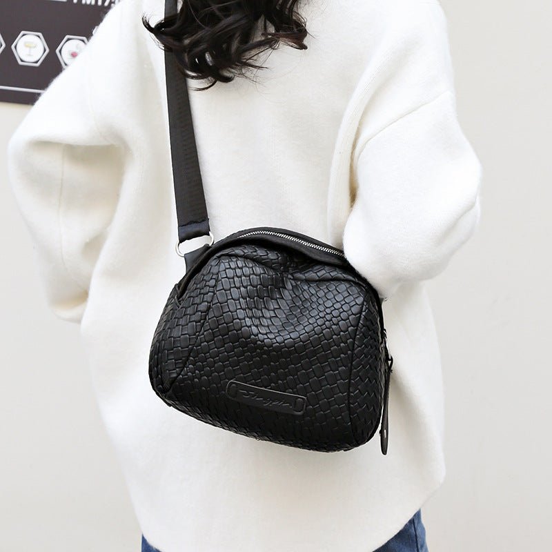 MARIZ | CHIC LIGHWEIGHT SHELL CROSSBODY BAG