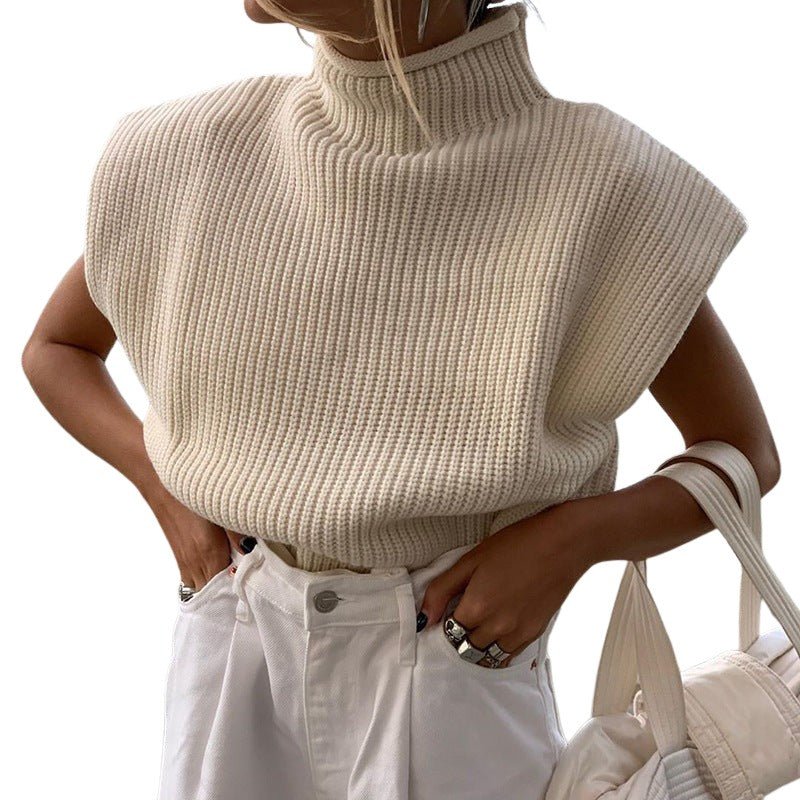 Noémi™ | Short Sweater with High Neck – Refinement and Simplicity