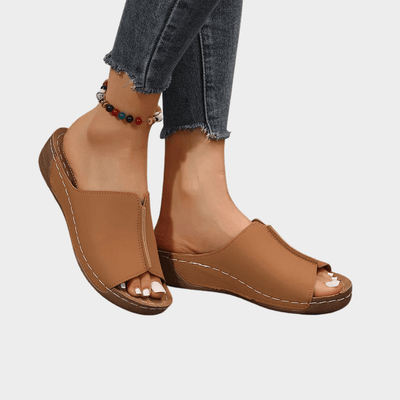 NOVA | CASUAL ORTHOPEDIC OPEN - TOE SANDALS