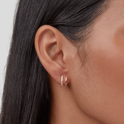 ROMINA | STYLISH CRYSTAL CLAW EARRINGS