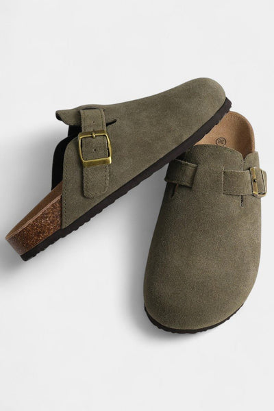 Tia | Robust Suede Clogs