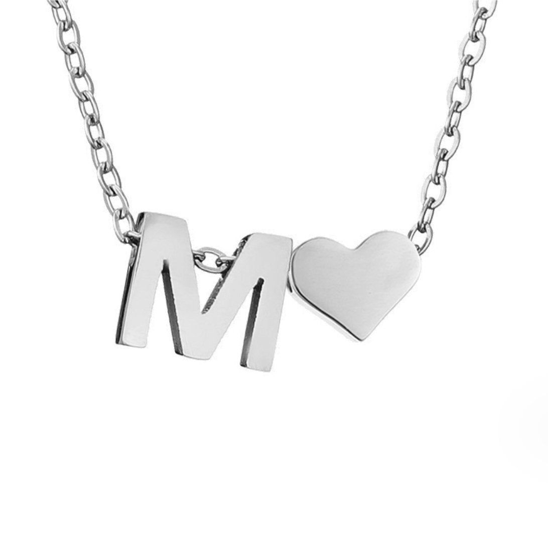 YAHNA | LETTER INITIAL SILVER NECKLACE